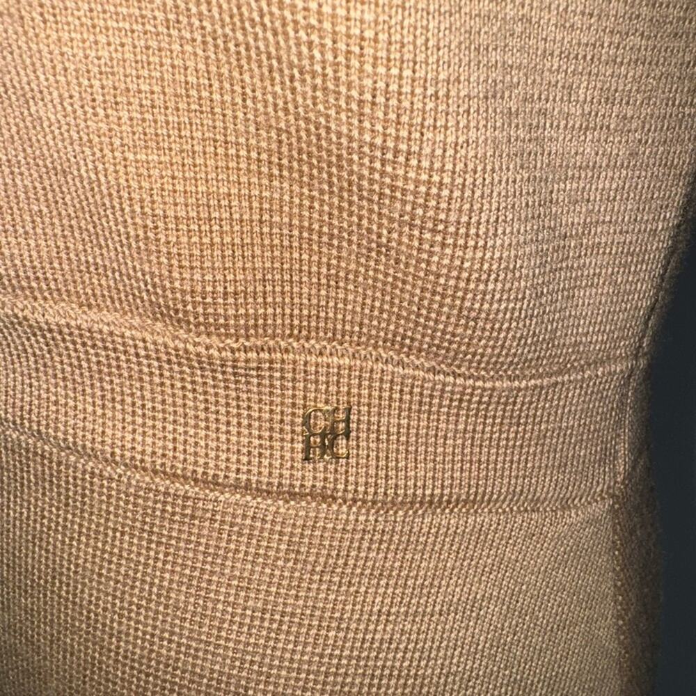 EUC: CAROLINA HERRERA Elegant Tan Knit Dress with Bow Accents - Picture 6 of 12